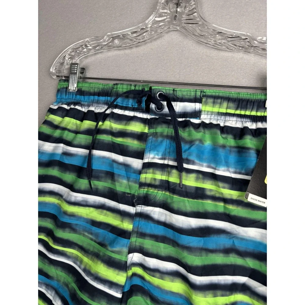 Nike Swim Shorts Mens Medium Blue Green Striped Board Shorts Sheds Water Pool